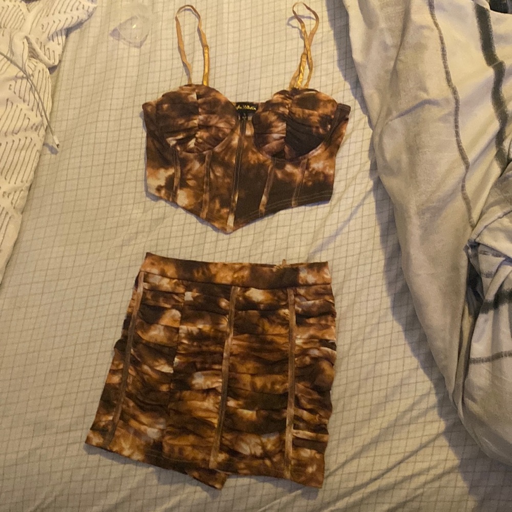 2 piece set brown mixture